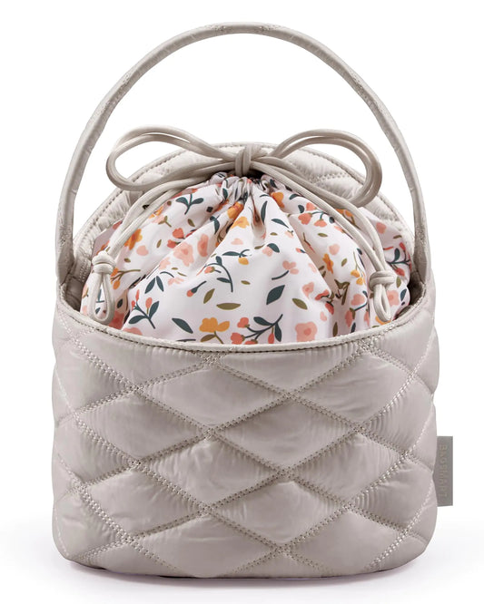 BAGSMART Barrel Drawstring Makeup Bag Travel Toiletry Bag Large Cosmetic Bag Portable Make Up Bags for Women Toiletries Accessories Brush Khaki